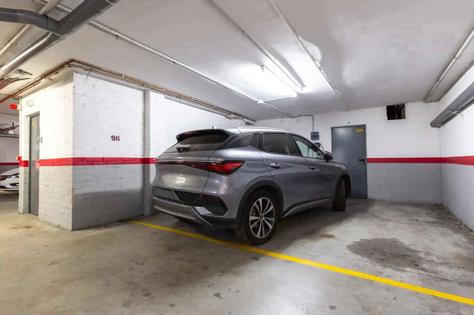 Parkplatz von Erdgeschoss zum Verkauf in Rubí mit Klimaanlage, Heizung und Terrasse