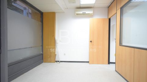 Oficinas en alquiler a pié de calle, immagine 3