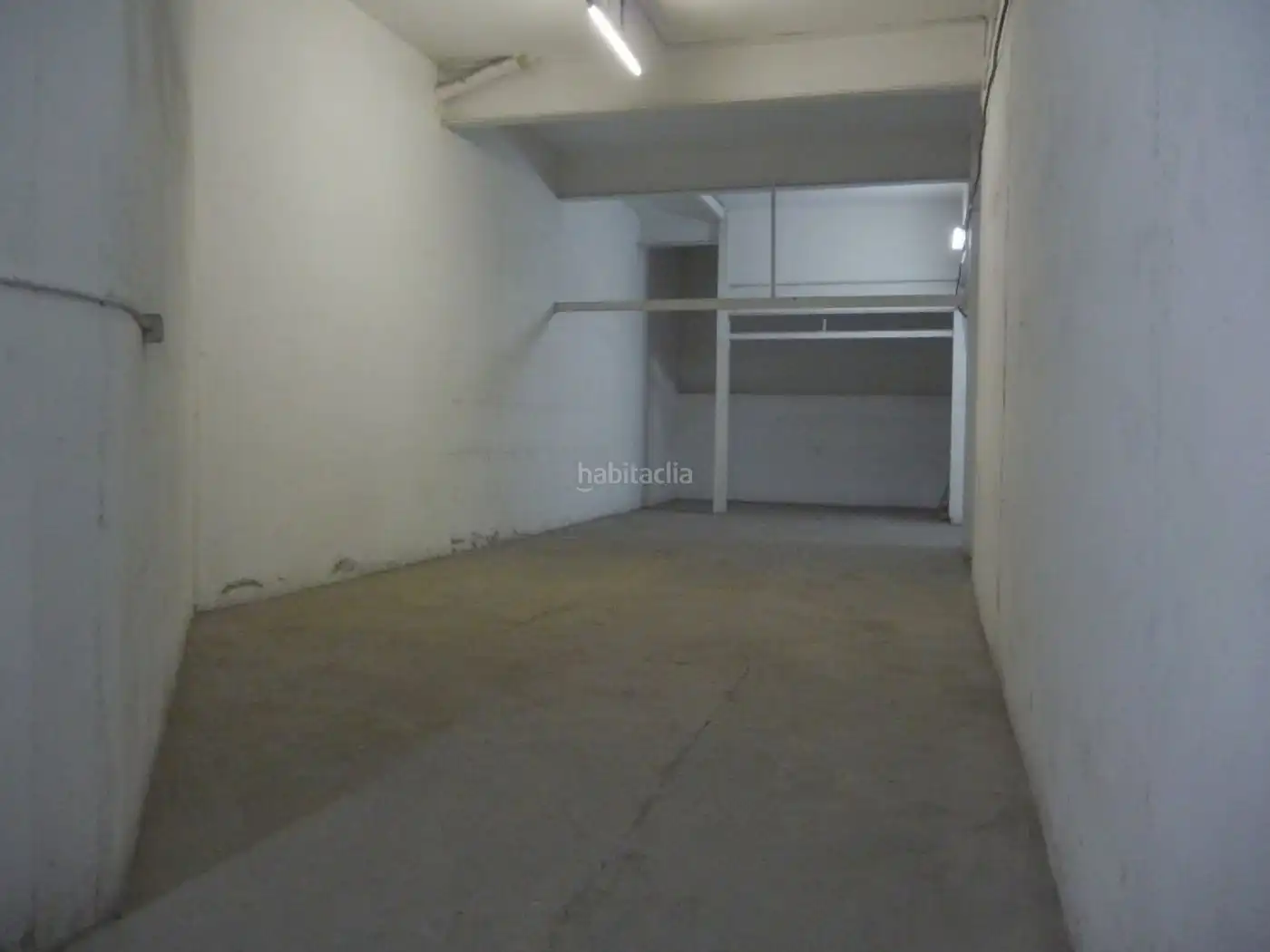 Local comercial en venda a Rambla de Sant Esteve 10, imagen 4