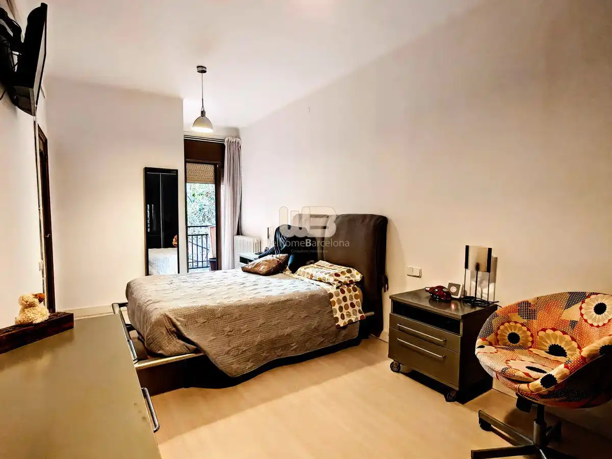 Dúplex en venta en Carrer de Provença, El Camp de l'Arpa del Clot