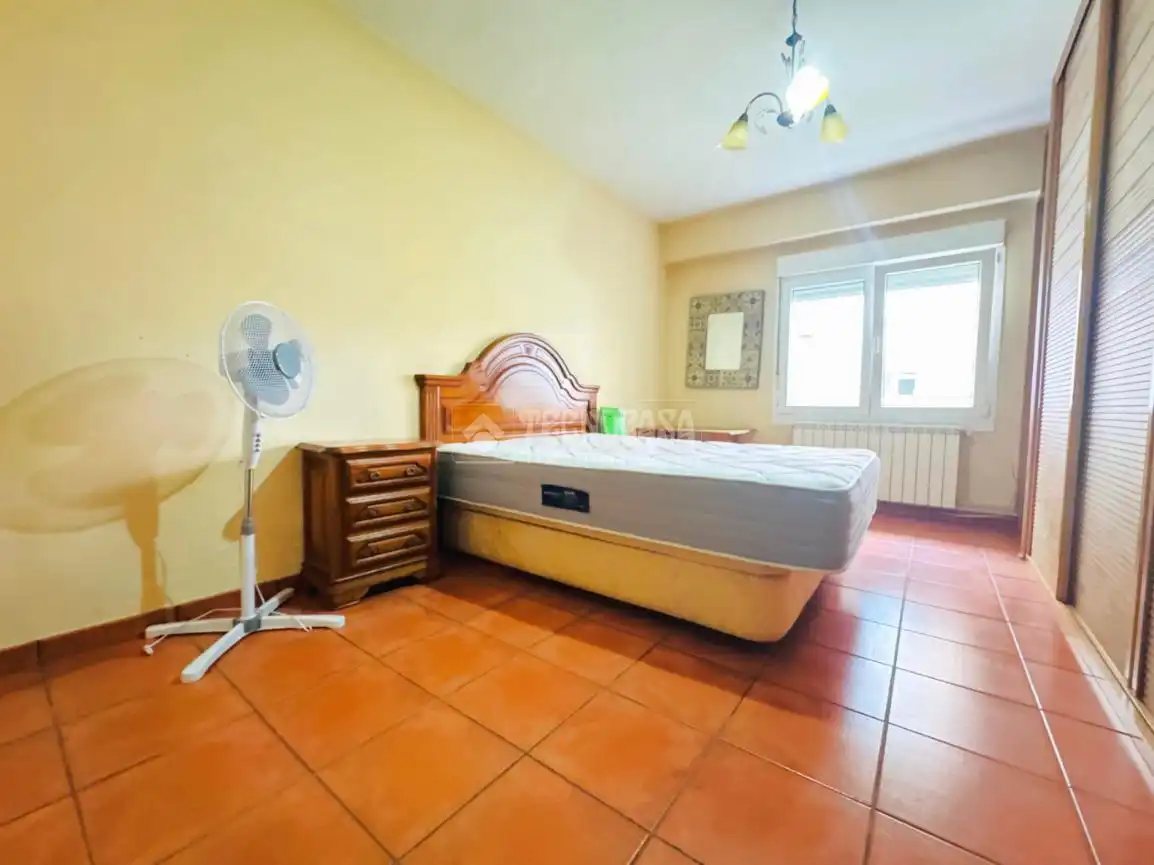 Bedroom of Flat for sale in Talavera de la Reina  with Air Conditioner, Heating and Terrace