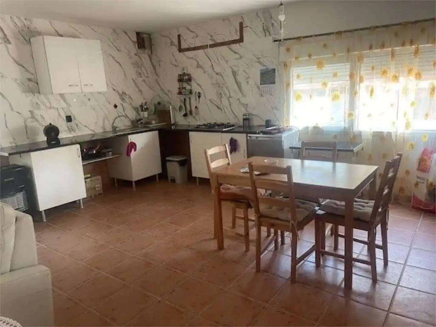 Küche von Wohnung zum Verkauf in Tibi mit Balkon