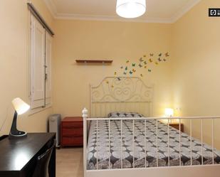 Bedroom of Flat to share in  Barcelona Capital  with Air Conditioner and Terrace