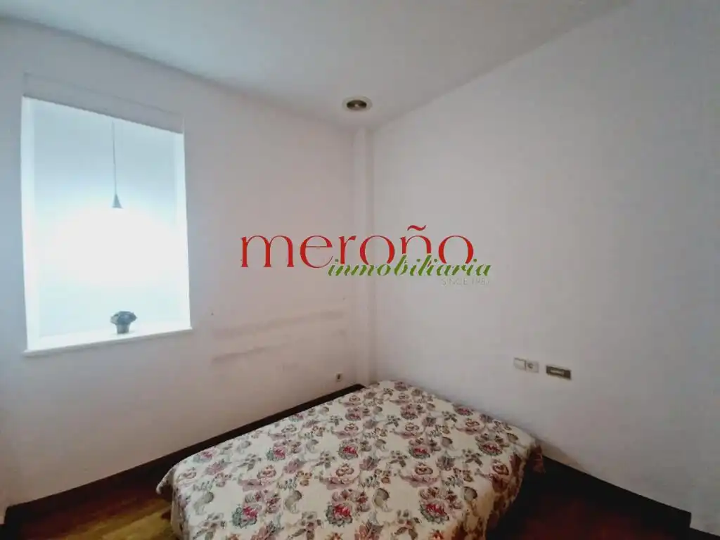 Dormitori de Planta baixa en venda en Elche / Elx amb Jardí privat, Parquet i Terrassa
