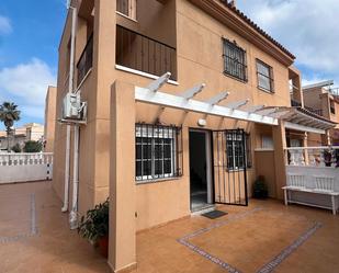 Exterior view of House or chalet for sale in Torrevieja  with Air Conditioner, Private garden and Terrace