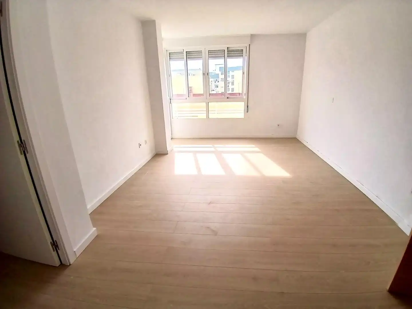 Appartamento con terrazza in vendita a Bailén - Miraflores, imagen 2