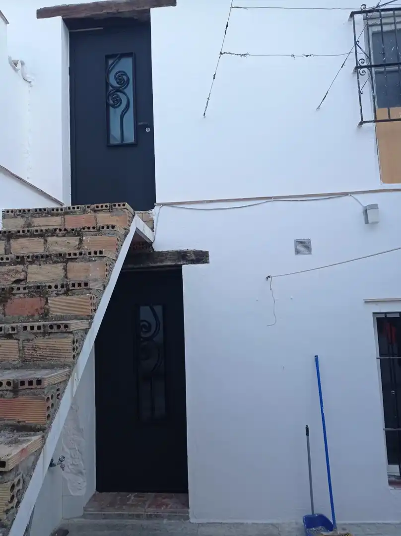 Exterior view of Houses for sale in Morón de la Frontera