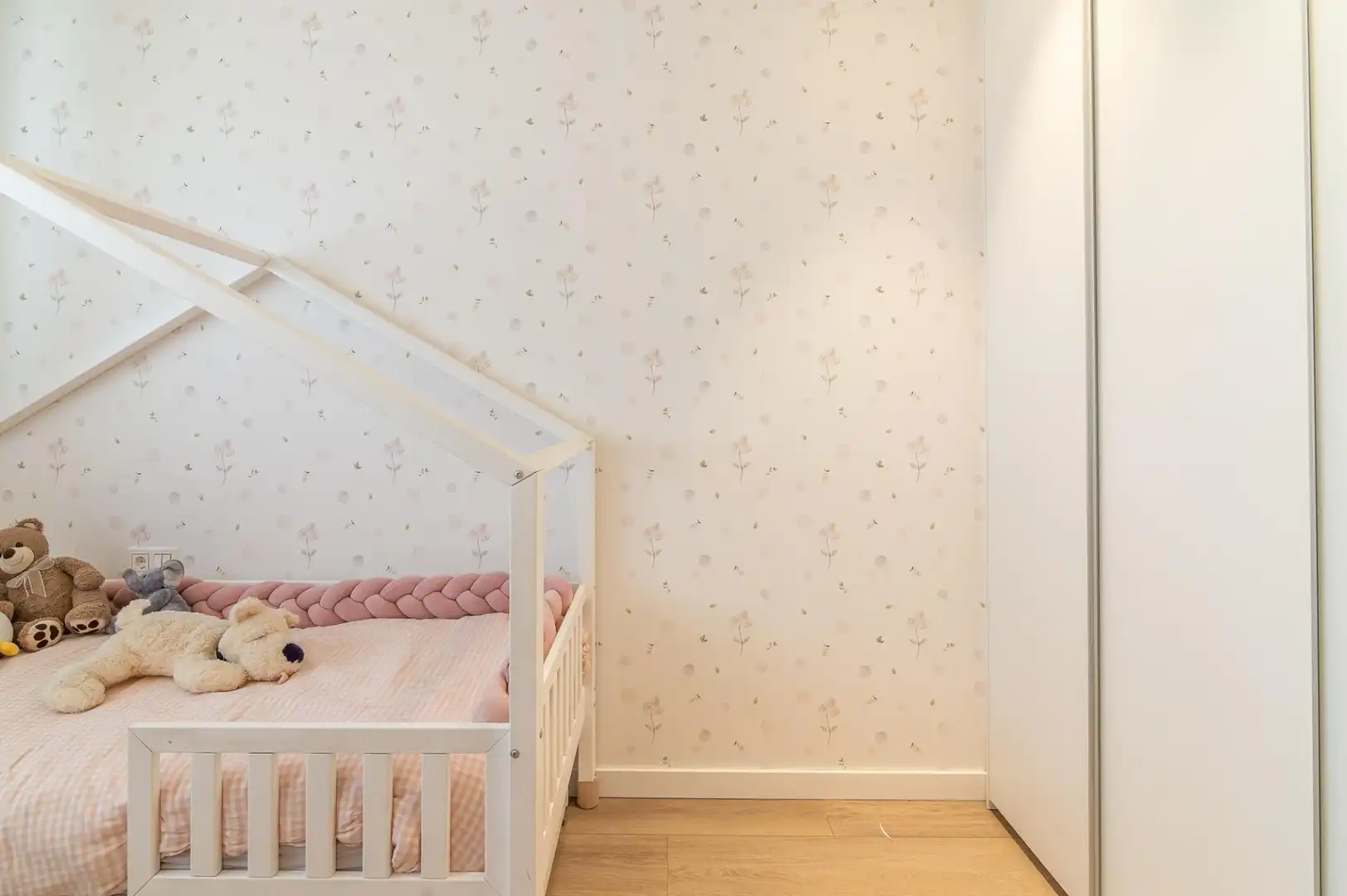 Bedroom of Flat for sale in Aranguren  with Air Conditioner, Heating and Terrace