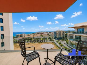 Flat with pool for sale in Casco Urbano