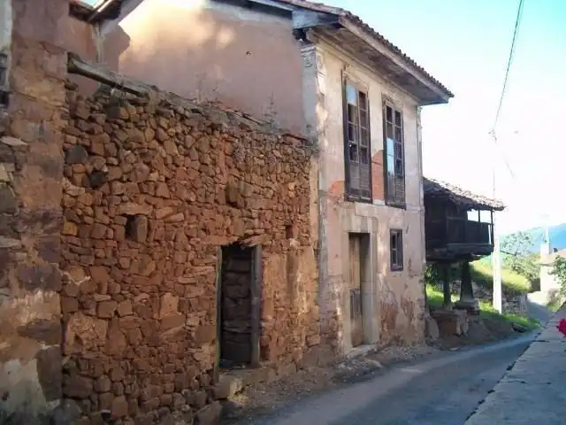 Casa en venda a Candamo, imagen 4