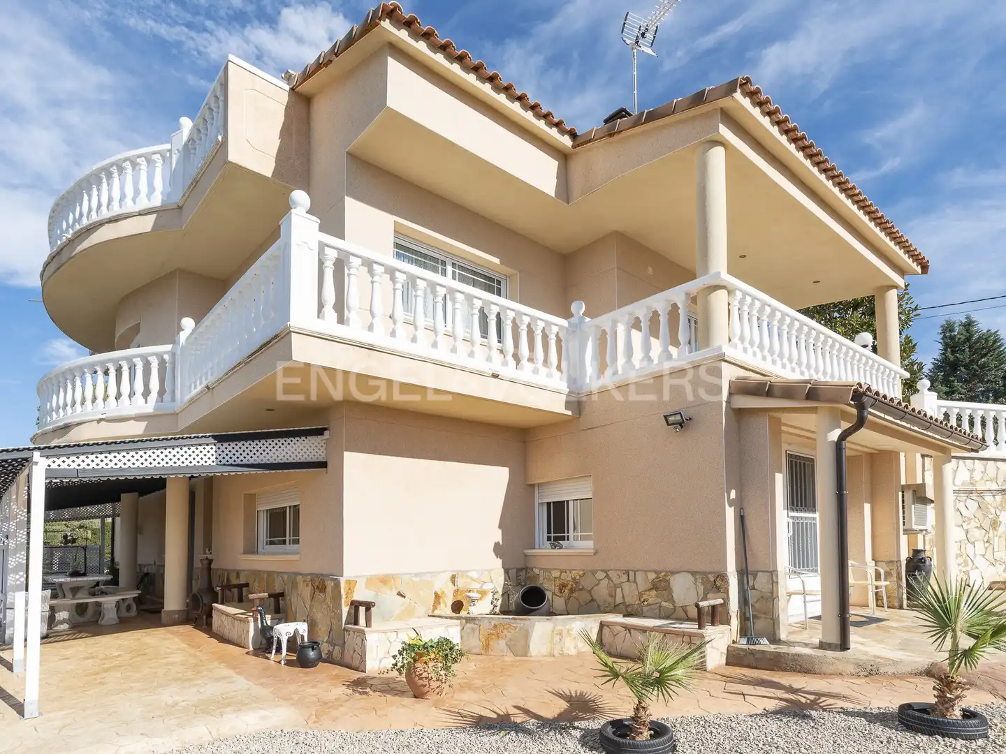 Maison avec jardin à vendre à Olivella