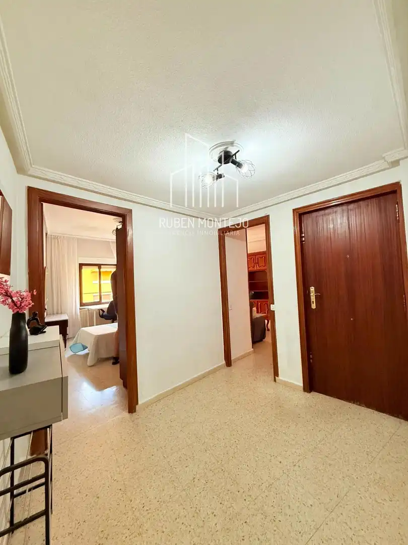 Habitación de Piso de alquiler en Salamanca con Calefacción, Terraza y Amueblado