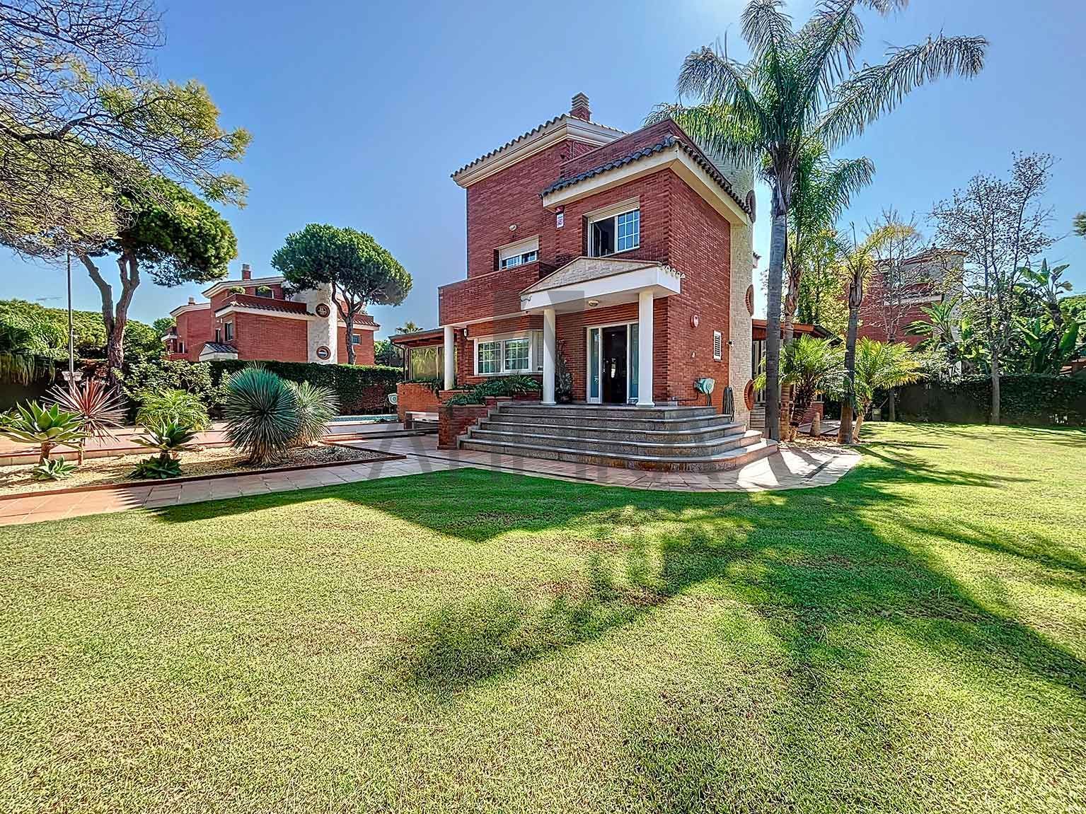 House or chalet for sale in Europa, Gavà Mar