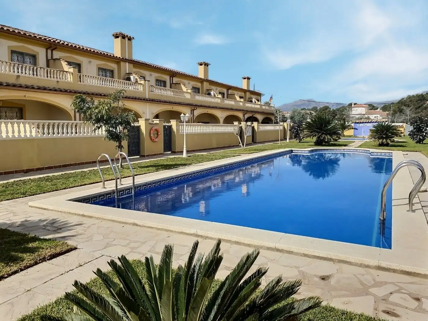 Maison mitoyenne avec piscine à vendre à Miami Platja