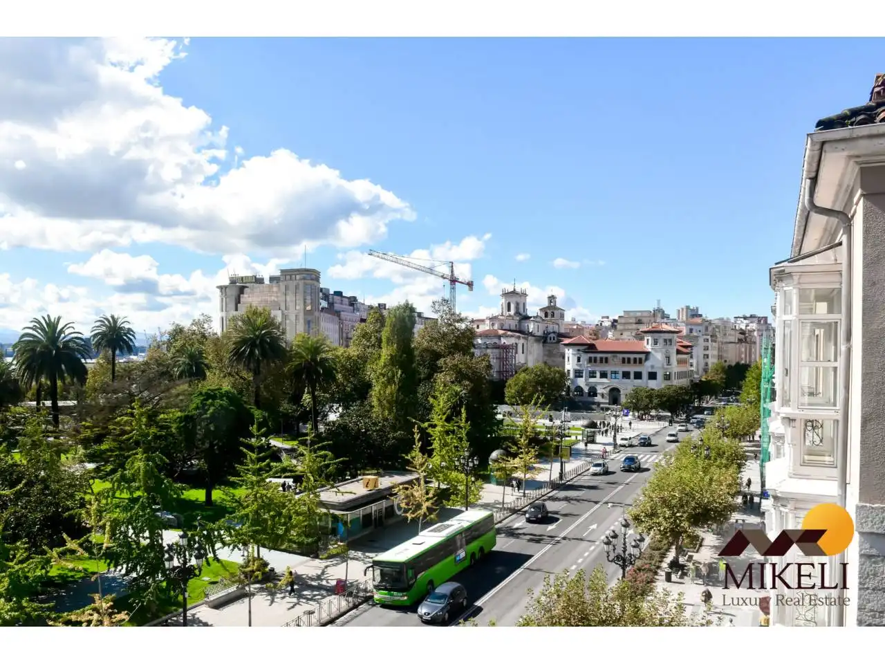 Vista exterior de Piso de alquiler en Santander con Aire acondicionado, Amueblado y Balcón
