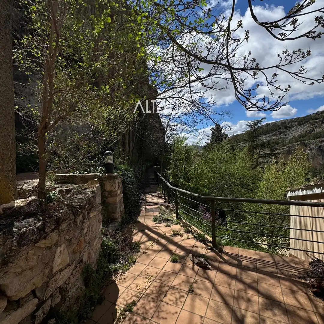 Garden of Buildings for sale in Cuenca