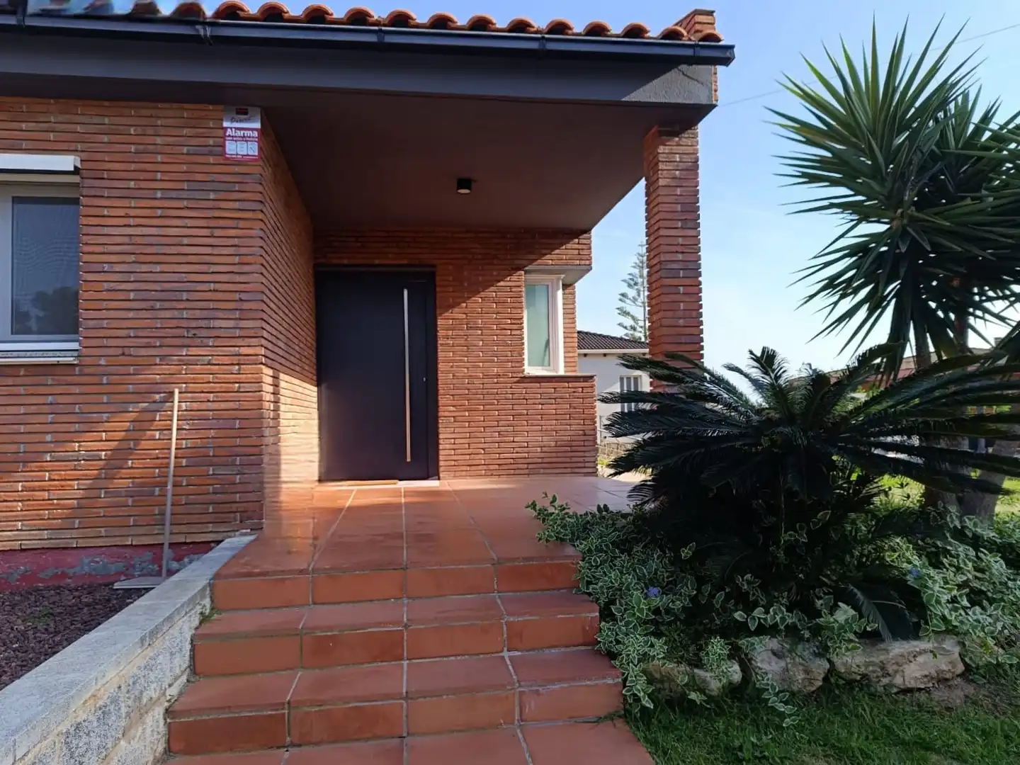 Houses for sale in Cunit  with Air Conditioner, Heating and Private garden