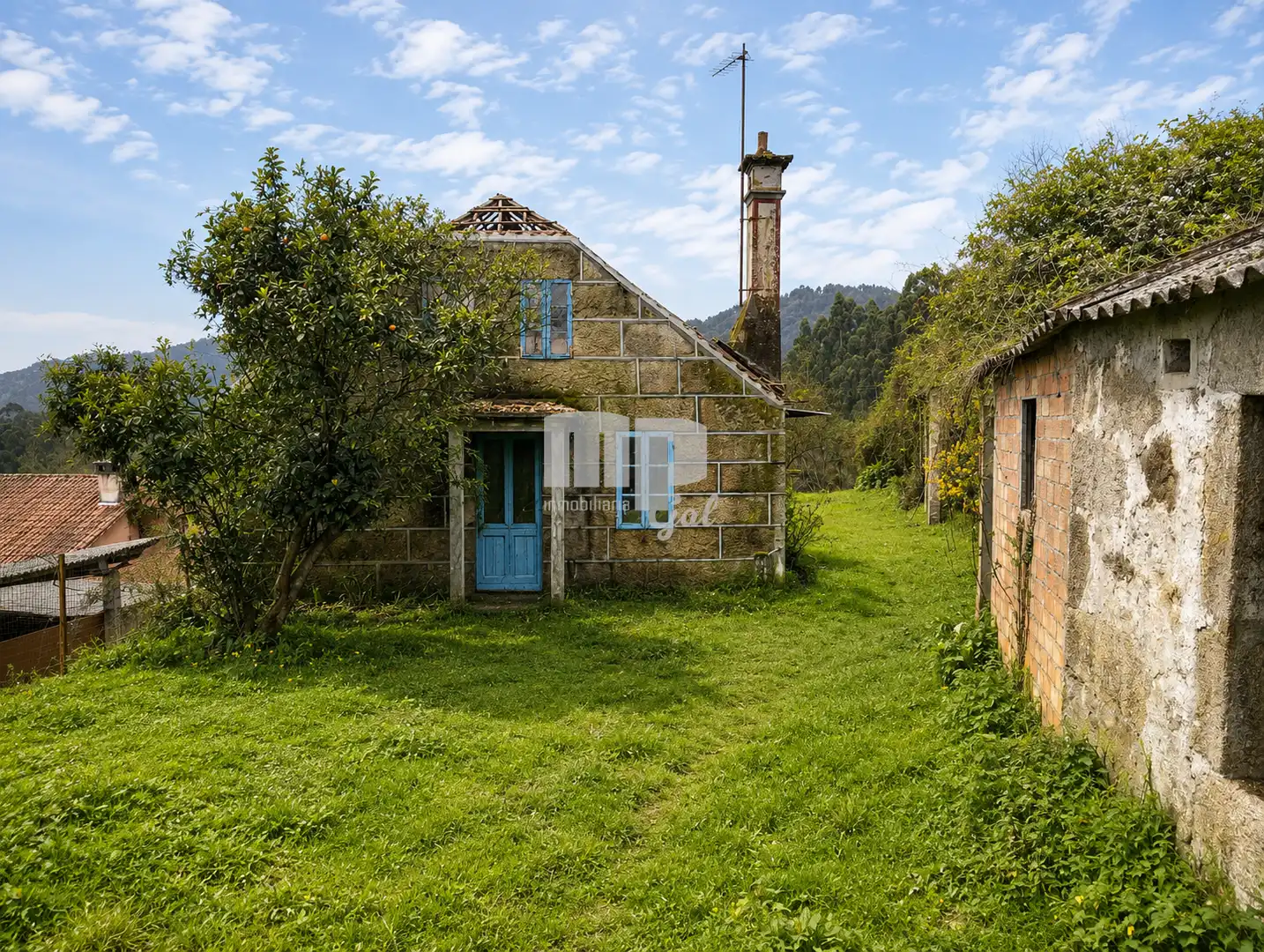 Casa rústica en venda a Lugar Canadelo