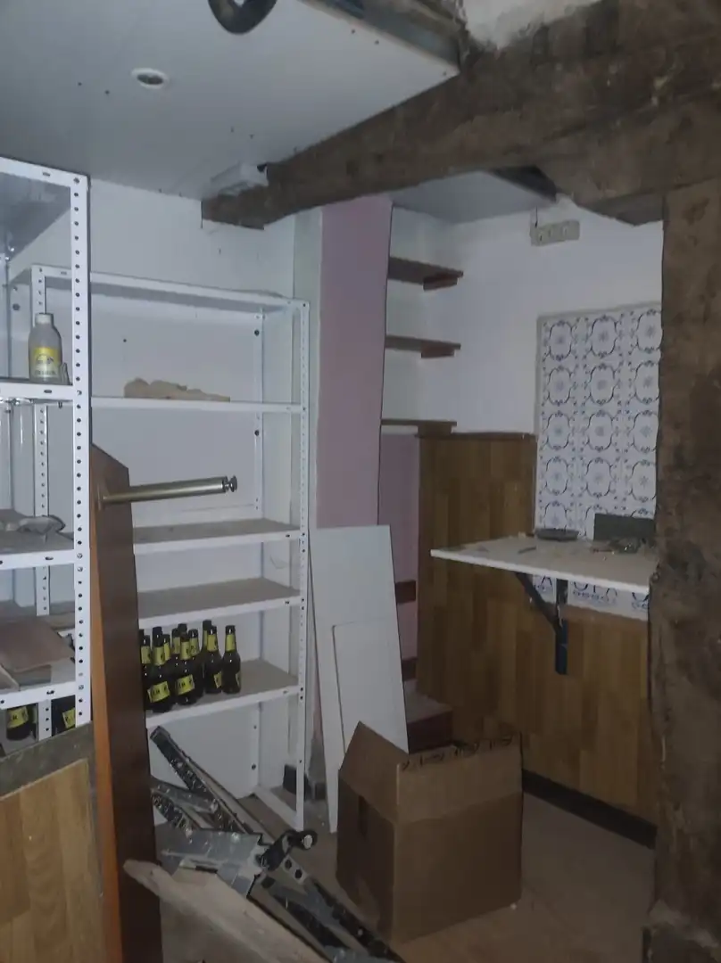 Einfamilien-Reihenhaus zum Verkauf in Barruelo de Santullán mit Ofen, Waschmaschine und Fernseher
