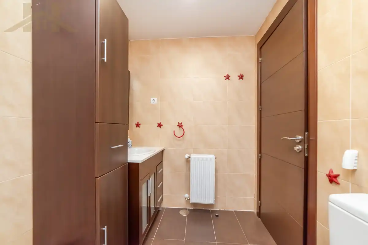 Badezimmer von Wohnung zum Verkauf in Ciempozuelos mit Klimaanlage, Heizung und Terrasse
