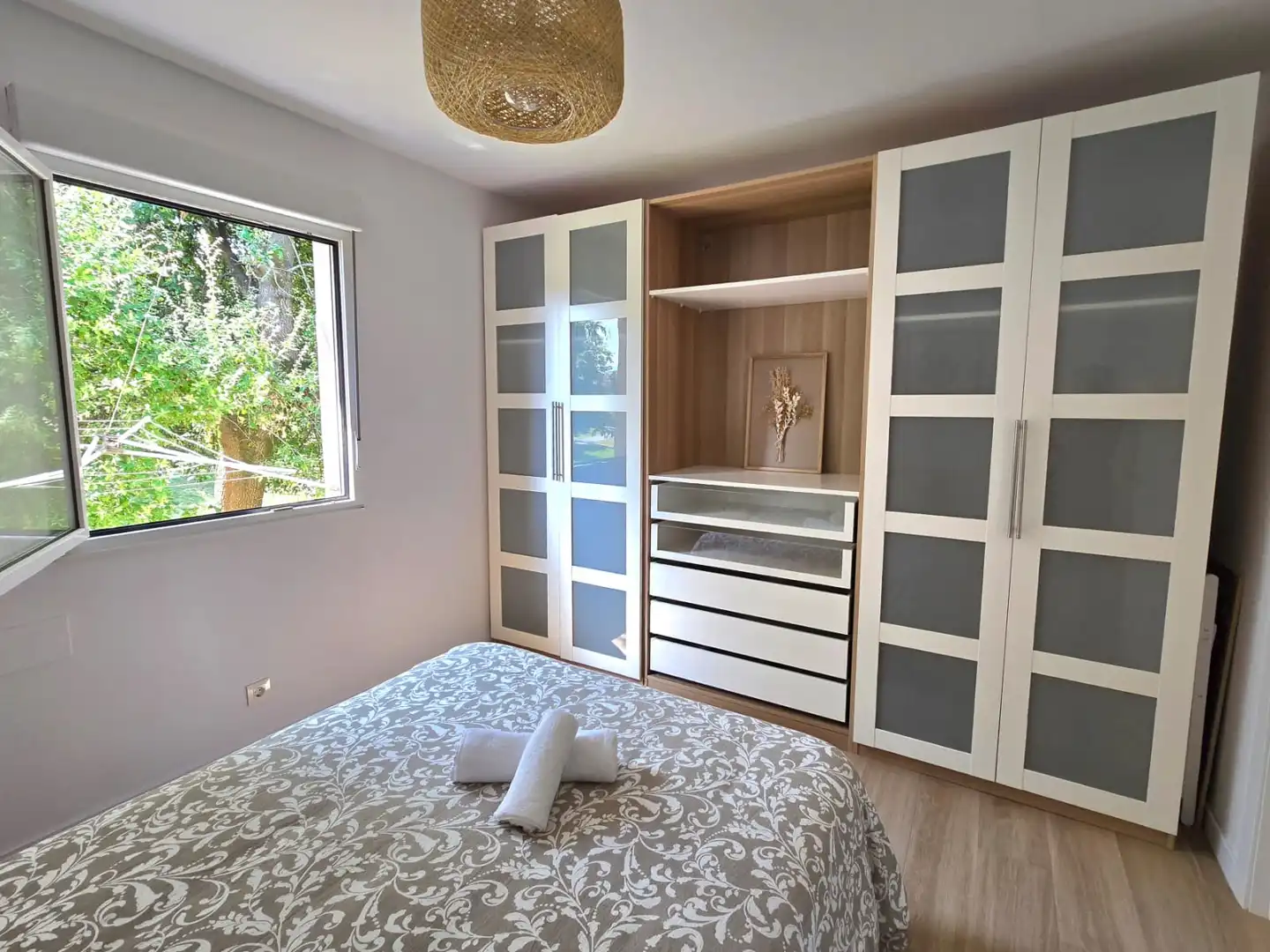 Flat for rent in Calle Fogoneros, Roces