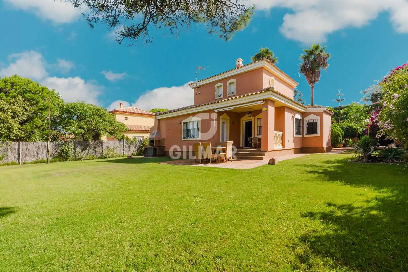 Garden of Houses for sale in Conil de la Frontera  with Heating and Private garden