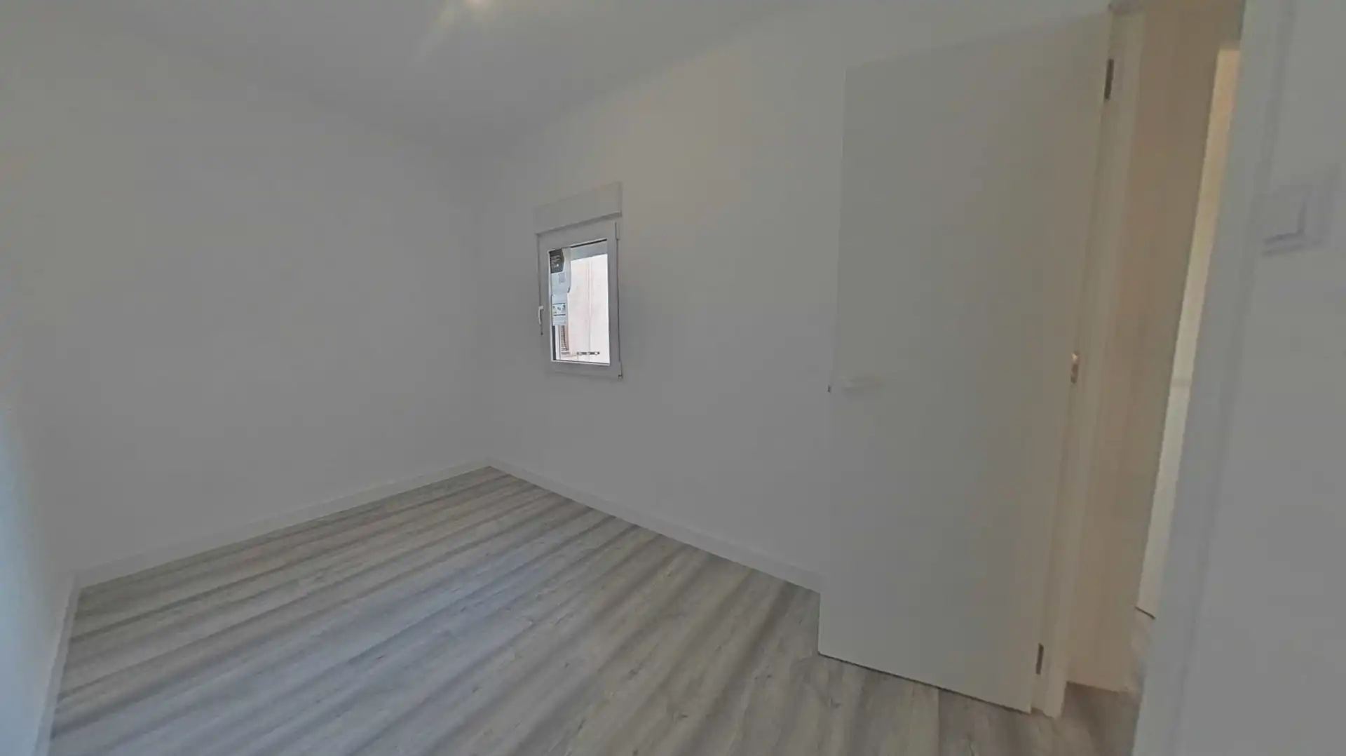 Habitación de Piso en venta en L'Hospitalet de Llobregat con Parquet