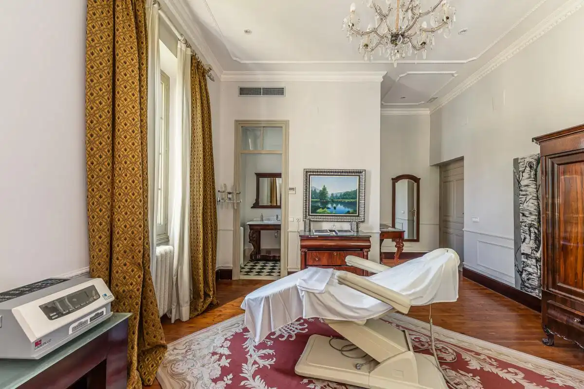Living room of Houses for sale in San Lorenzo de El Escorial  with Air Conditioner, Heating and Private garden