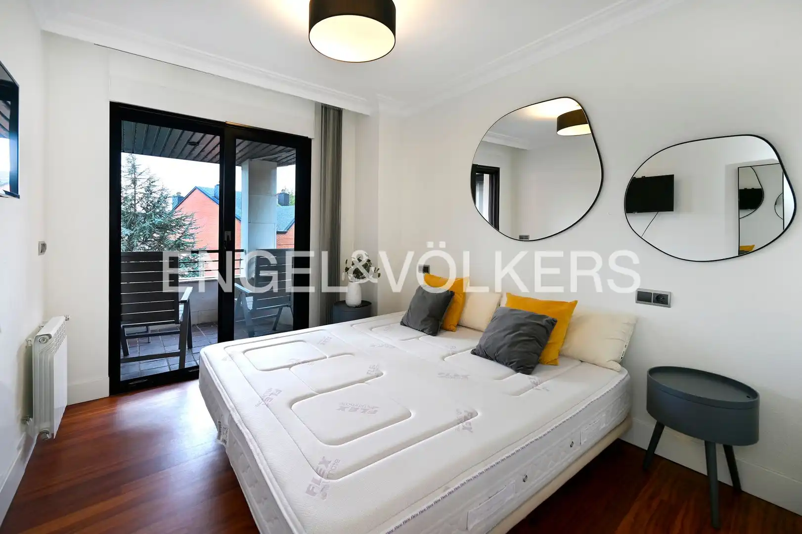 Habitación de Piso en venta en Valdenoja