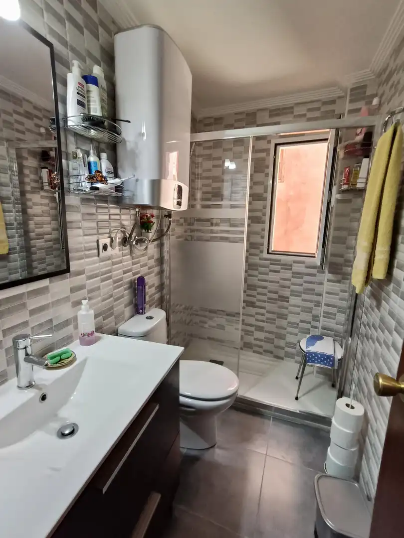 Baño de Piso en venta en Llucena / Lucena del Cid