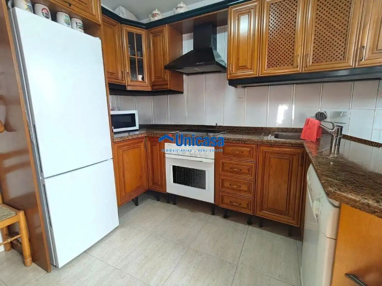 Cocina de Casa adosada en venta en Málaga