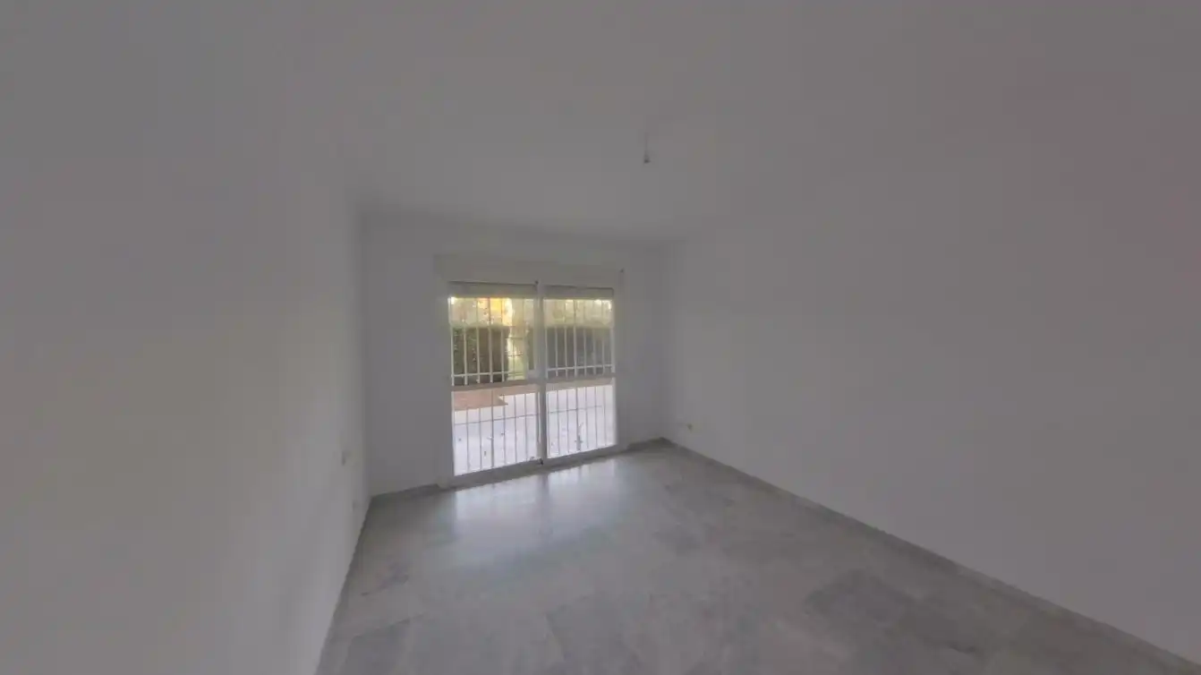 Habitación de Piso en venta en Marbella con Piscina