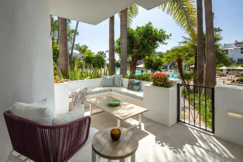 Apartament amb piscina en venda a Milla de Oro, imagen 12