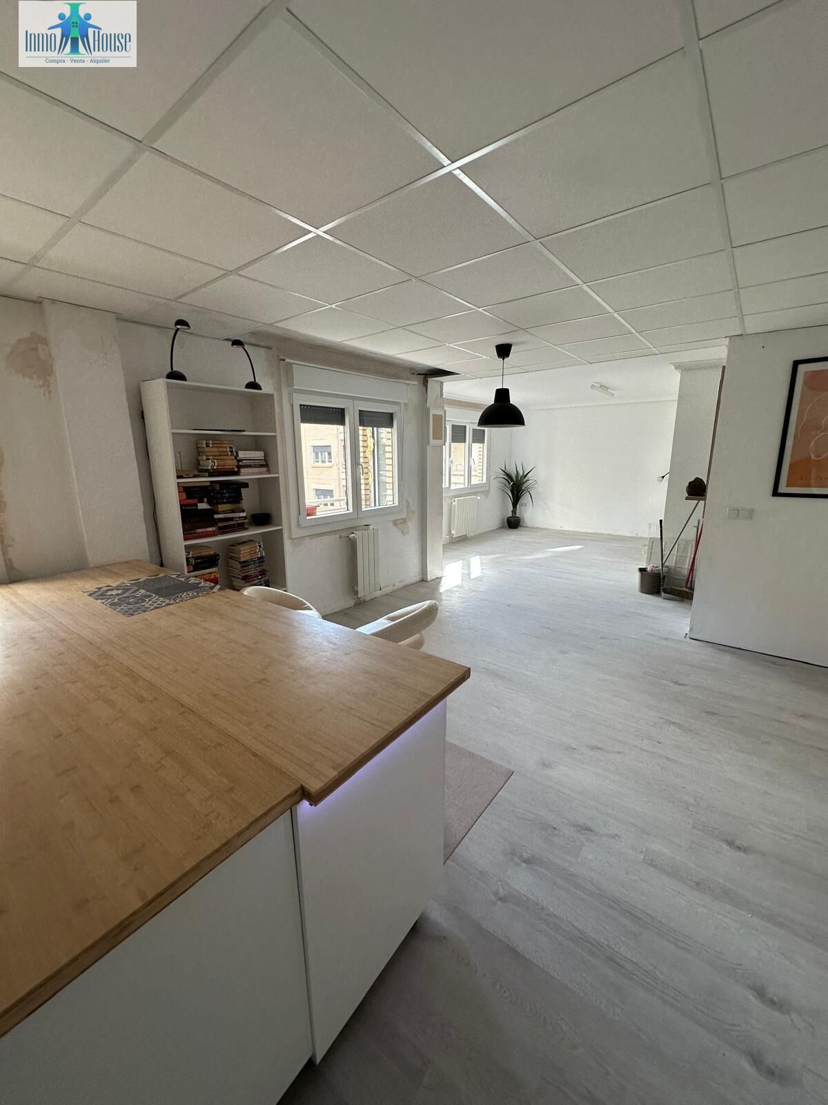 Apartament en venda en  Albacete Capital amb Calefacció, Terrassa i Balcó