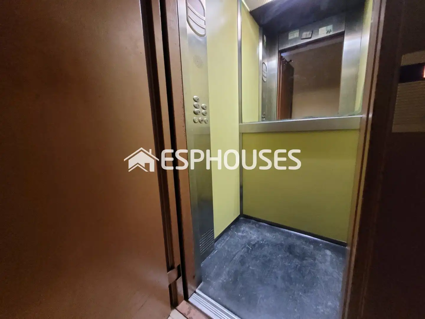 Apartment with terrace for sale in Guardamar Playa, imagen 17