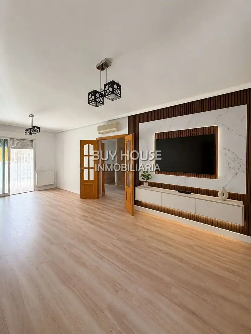 Villa con giardino in vendita a Estación - Cruz Roja, imagen 8