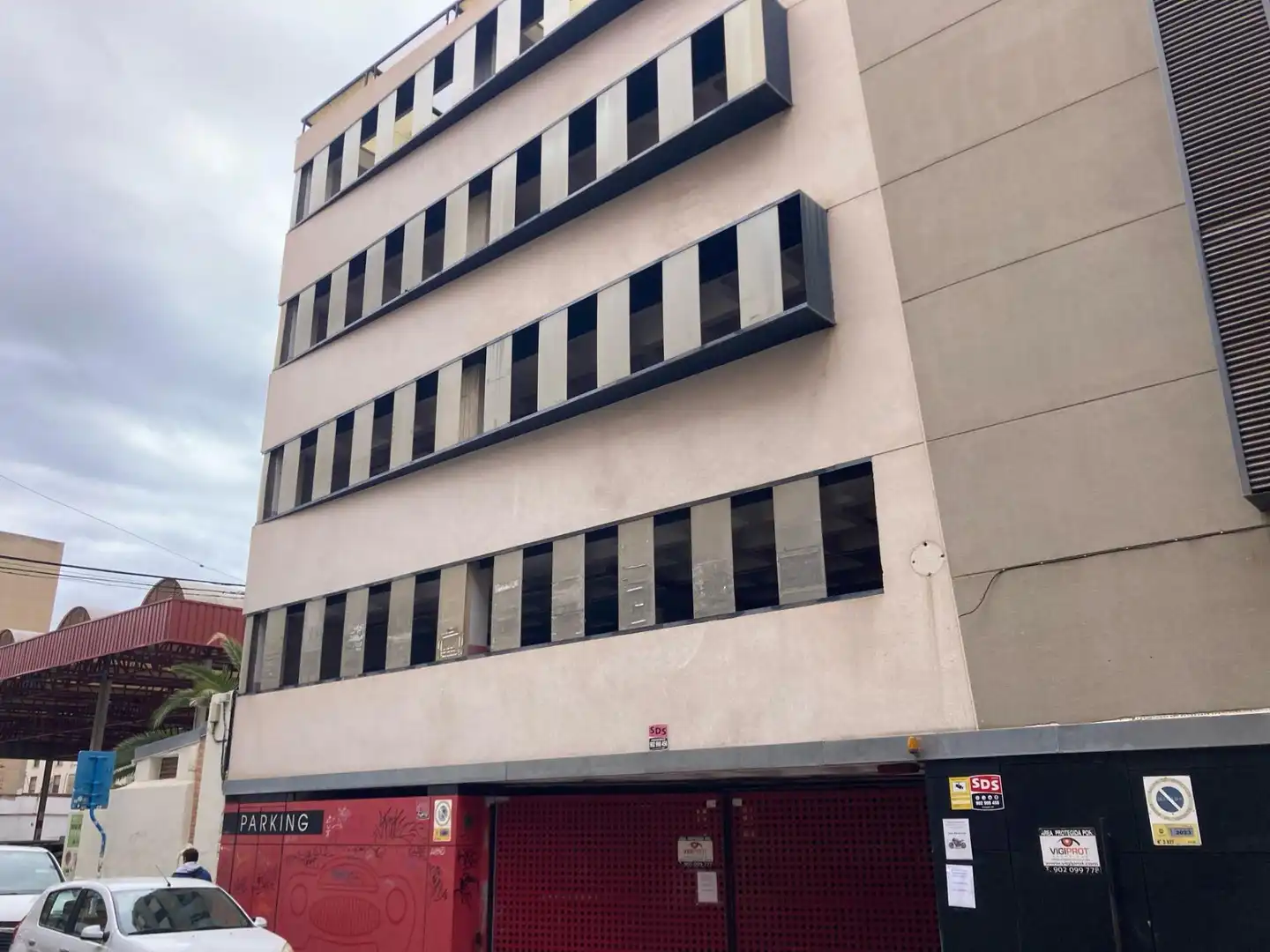 Einzelparkplatz zum Verkauf in Calle CAPITAN SEGARRA