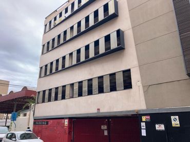 Einzelparkplatz zum Verkauf in Calle CAPITAN SEGARRA