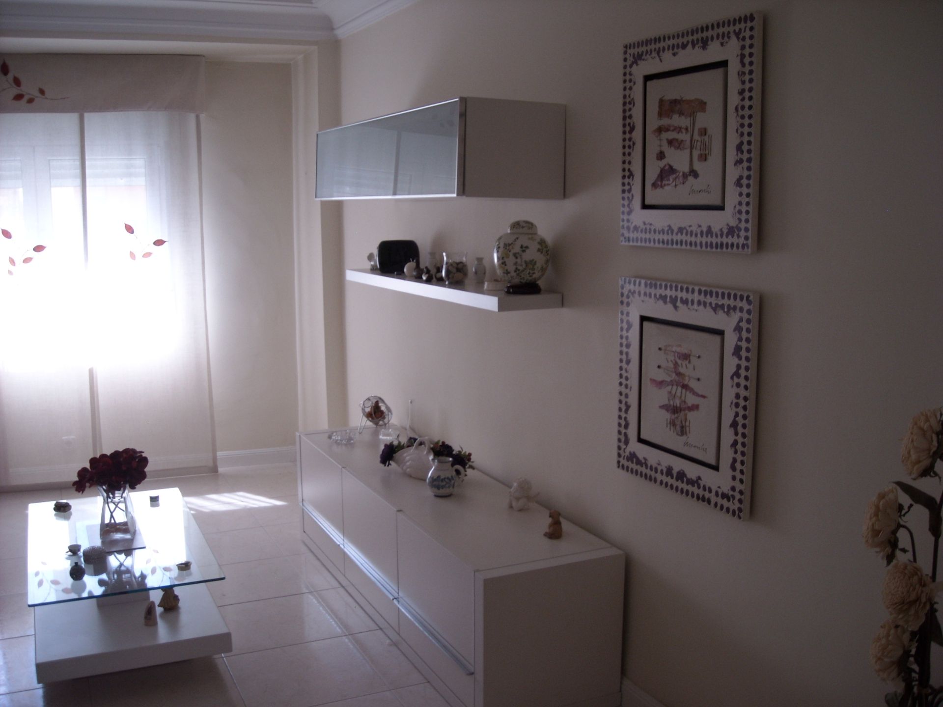 Living room of Flat to rent in  Zaragoza Capital  with Heating, Furnished and Oven