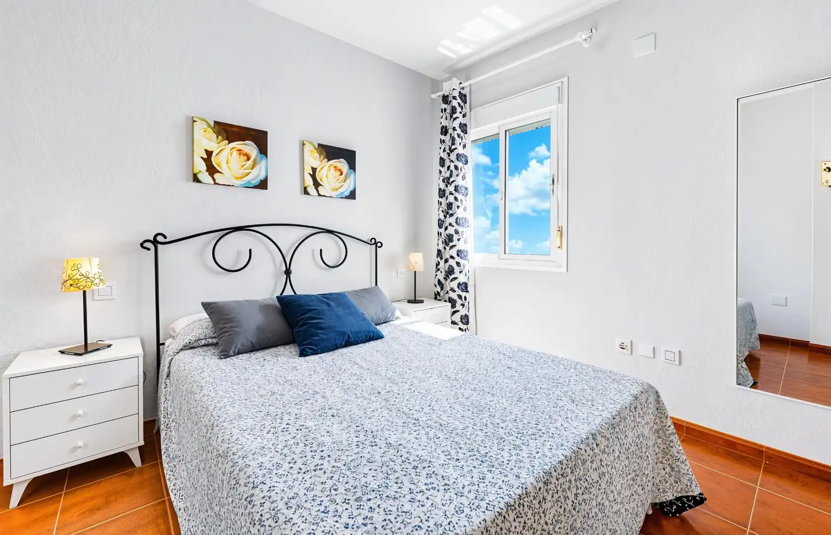 Habitación de Apartamento en venta en Chiclana de la Frontera con Aire acondicionado, Jardín privado y Terraza