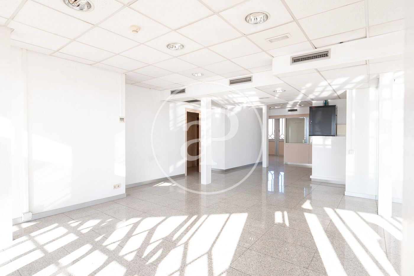 Flat for sale in  Barcelona Capital  with Air Conditioner