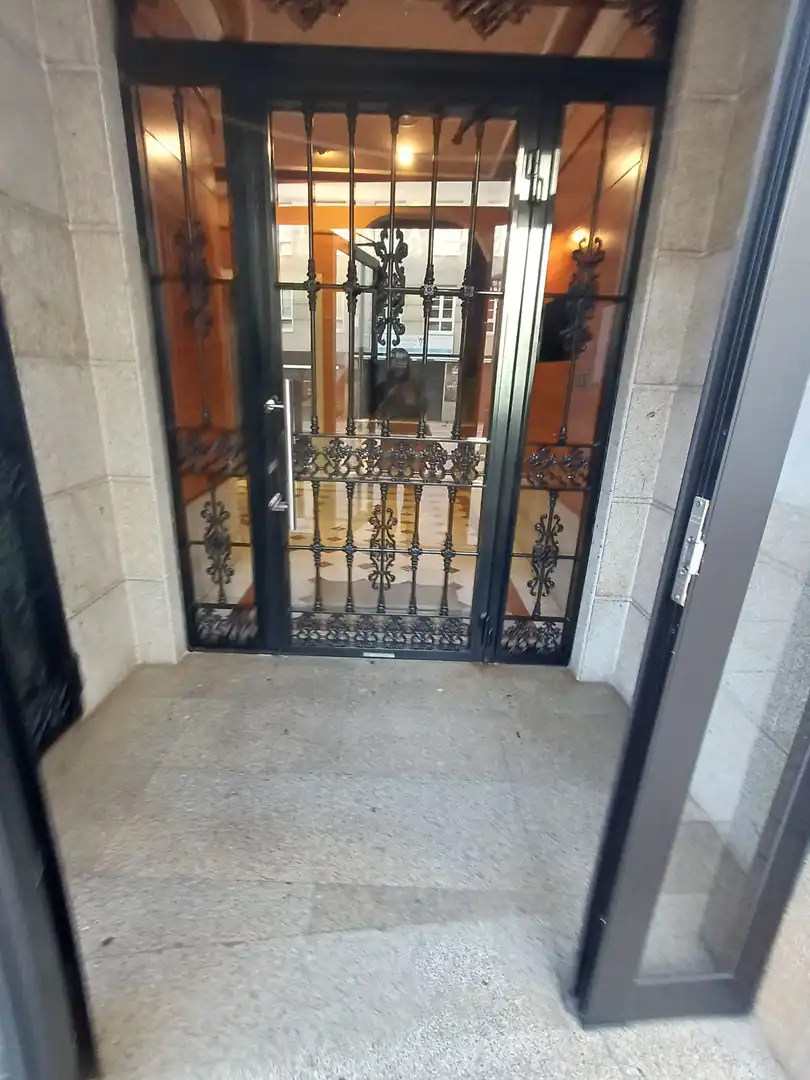 Piso en venta en VOLUNTARIADO, Ciudad Vieja