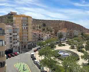 Vista exterior de Àtic en venda en Águilas amb Aire condicionat, Terrassa i Balcó