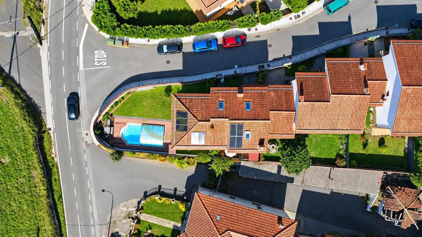 Casa con jardín en venta en LOS BAYONES 26, imagen 4