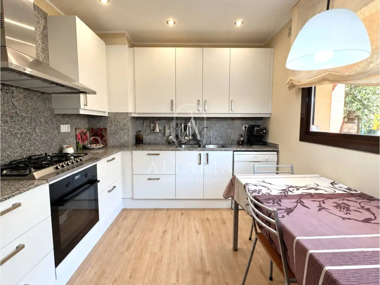 Casa bifamiliare con piscina in vendita a Calle Montplana, imagen 4
