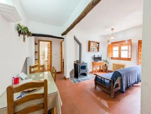 Sala de estar de Piso en venta en Bubión con Calefacción y Piscina comunitaria