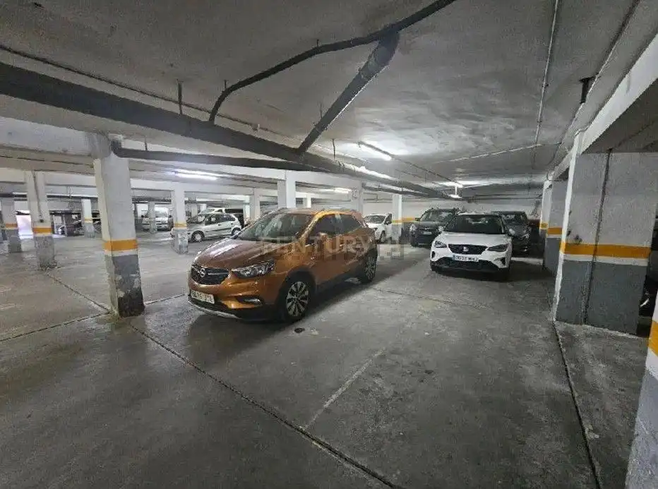 Parking for sale in Tomas De Villarroya, 1, imagen 5