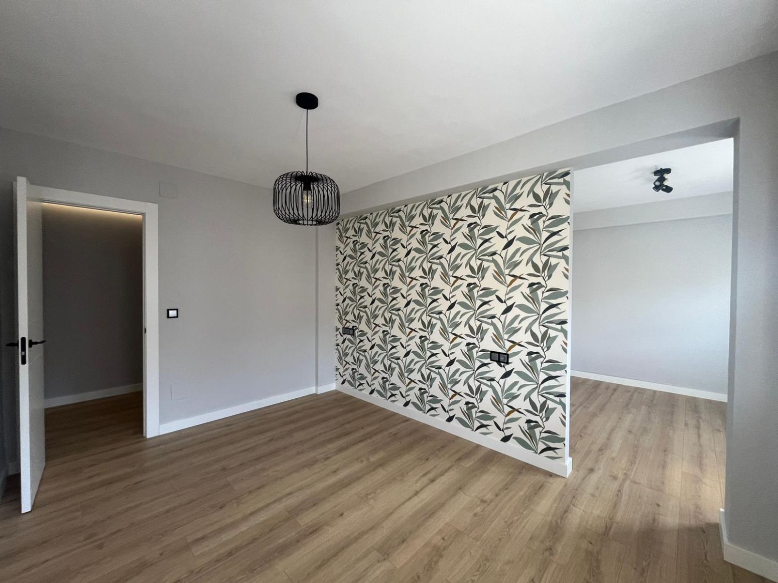 Comedor de Piso en venta en Avilés con Calefacción, Jardín privado y Domótica