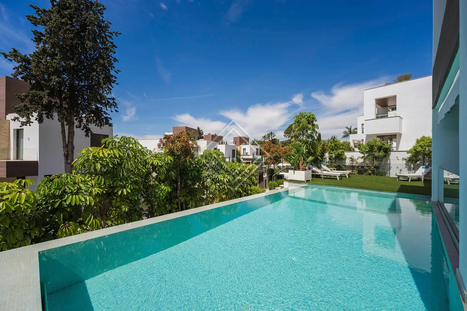 Chalet con piscina en venta en Marbella Centro, imagen 6