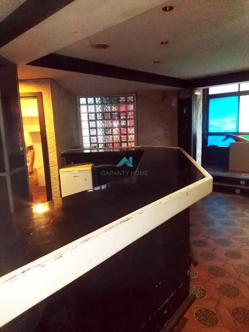 Local comercial en venta en Carlos V, imagen 2